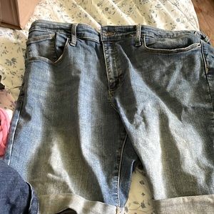 Size 16-18 worn 2x faded Jean very durable